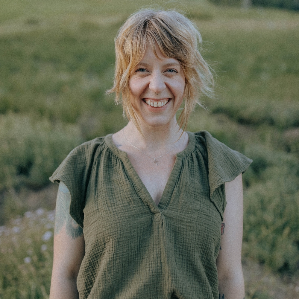 Meet your Posher, Kaitlyn!